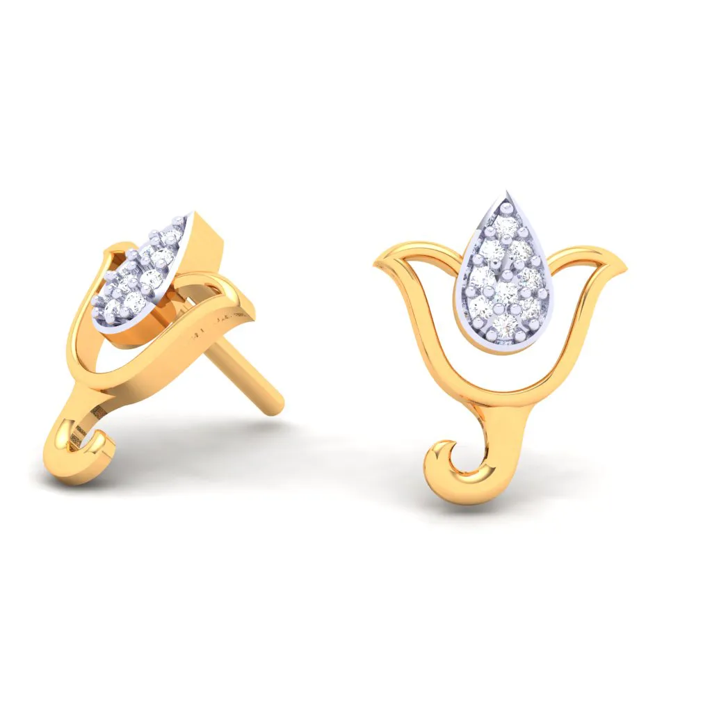 18k Flower Shaped Diamond Stud Earring From Diamond Collection