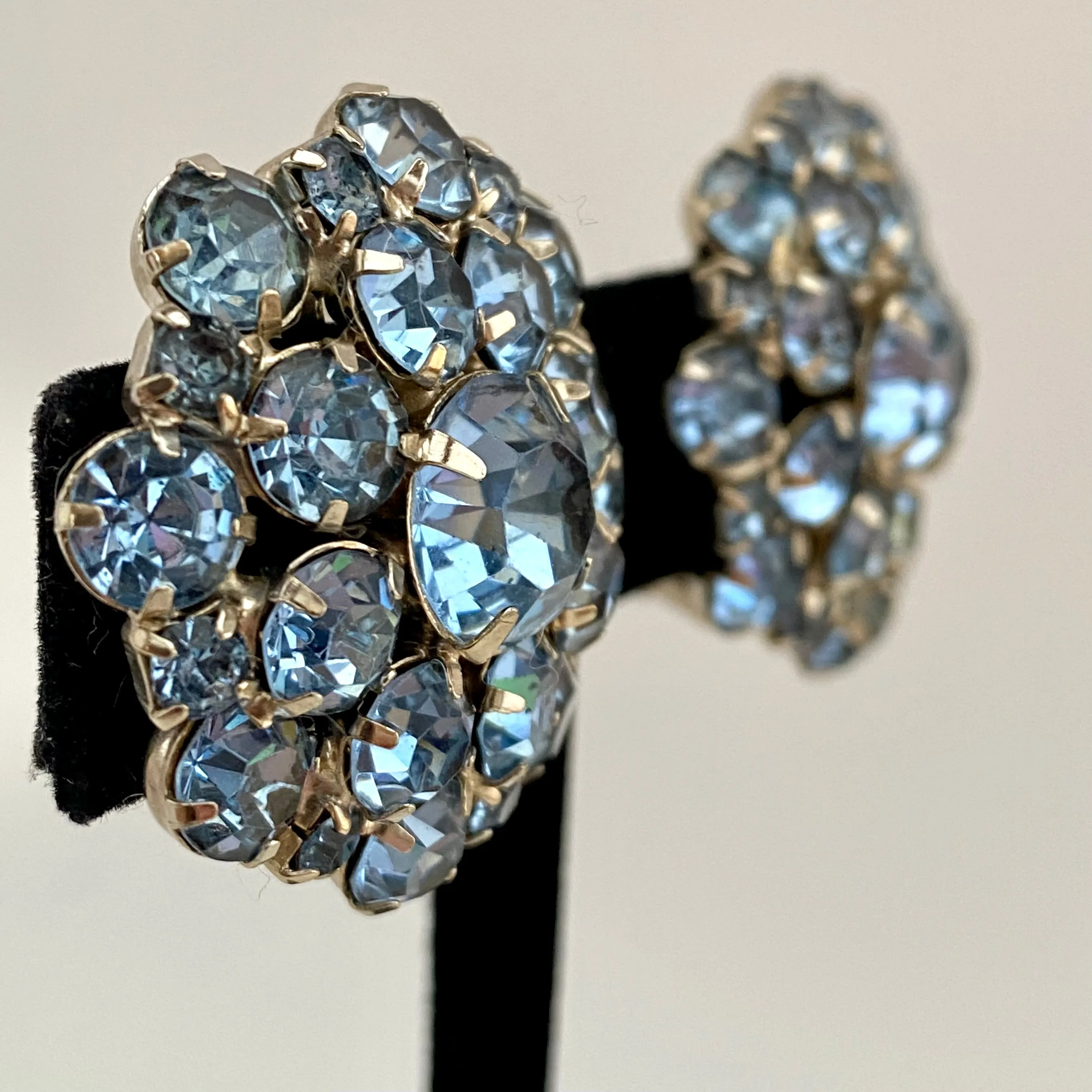 1950s Large Blue Rhinestone Clip Earrings