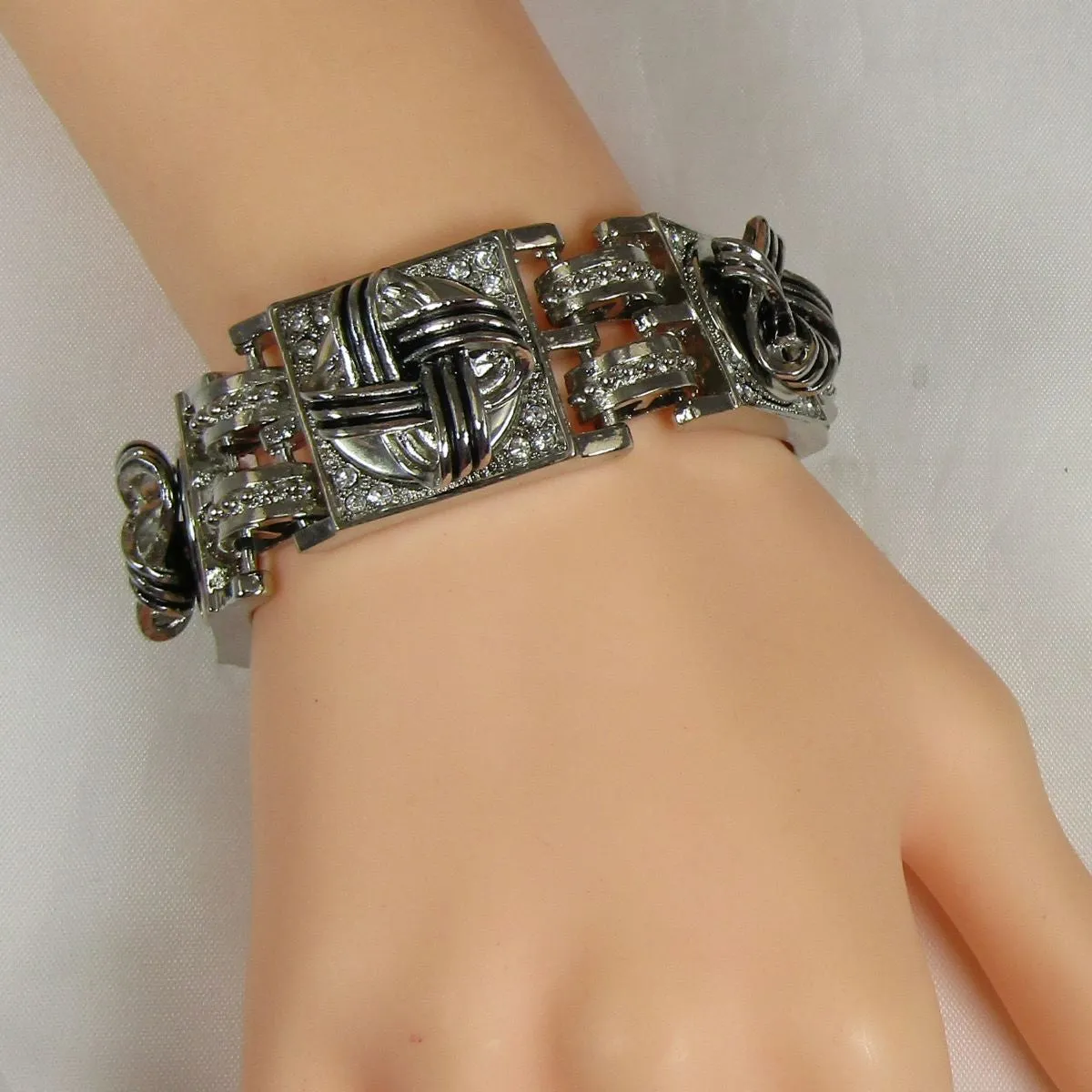 All Silver Linked Cuff Bracelet