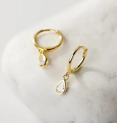 ASTRA GOLD - Elegant 18K  Gold Earrings