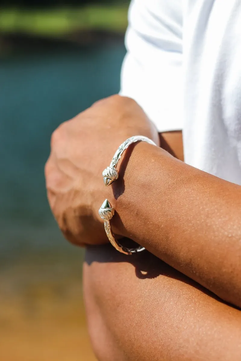 Extra Heavy Taj Mahal Bangle with Diamante Pattern