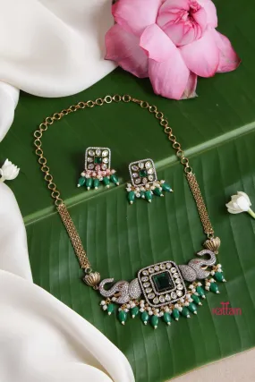 Ezhil Victorian Diamond Elephant Green Choker