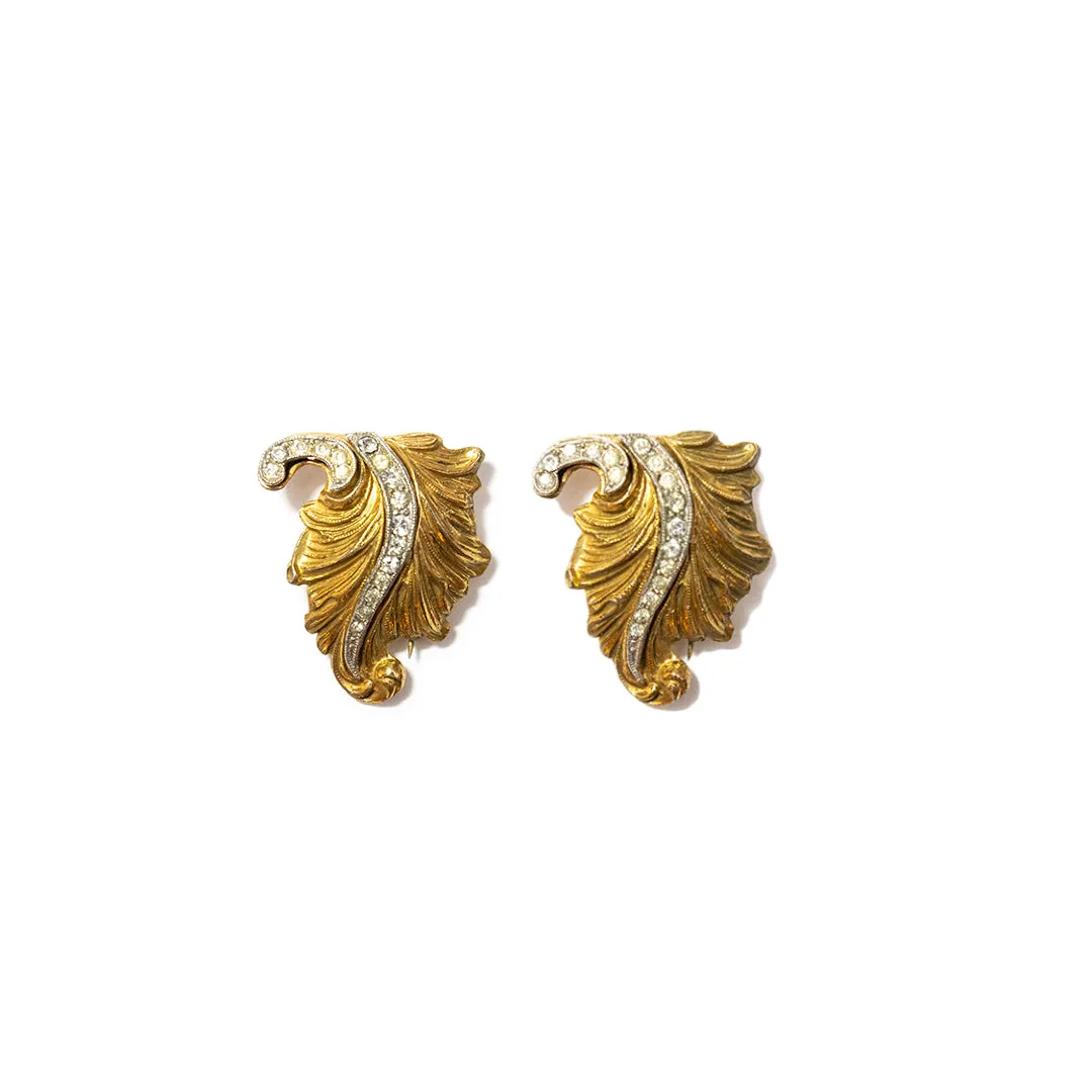 McCLELLAND BARCLAY Gold Plated Acanthus Leaf and Rhinestone Pair of Fur Clips