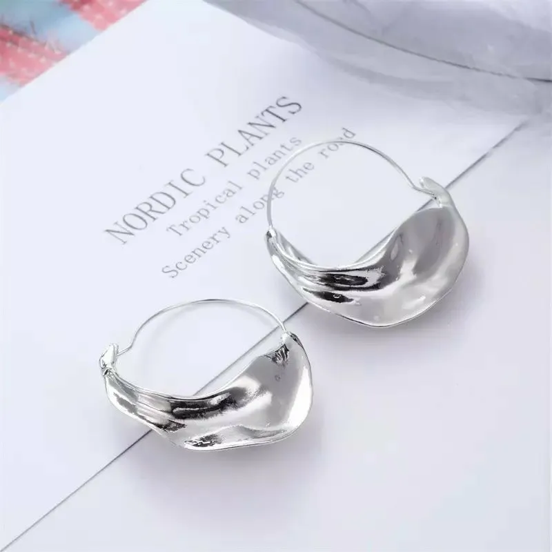 Nordic Flower Basket Hoop Earrings