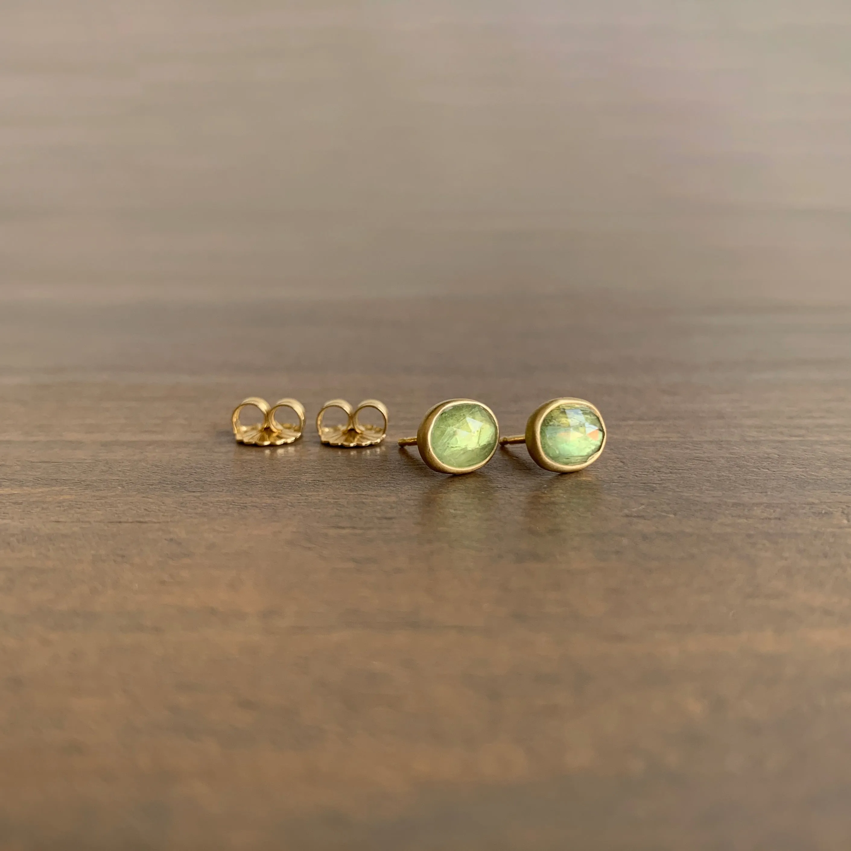 Oval Natural Lime-Aid Umba Sapphire Stud Earrings