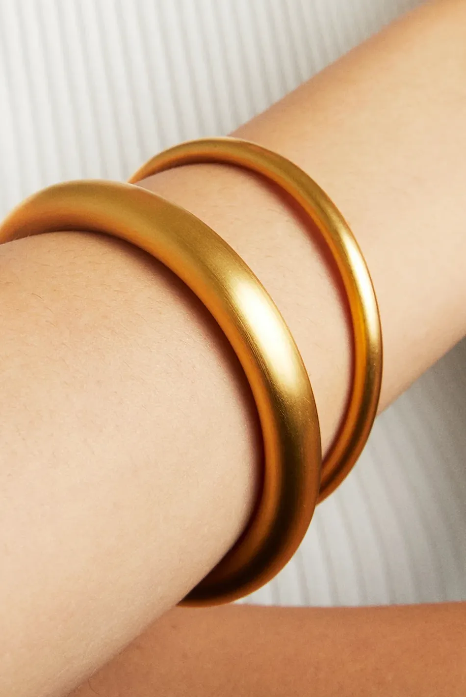 Small Dune Hinge Bangle