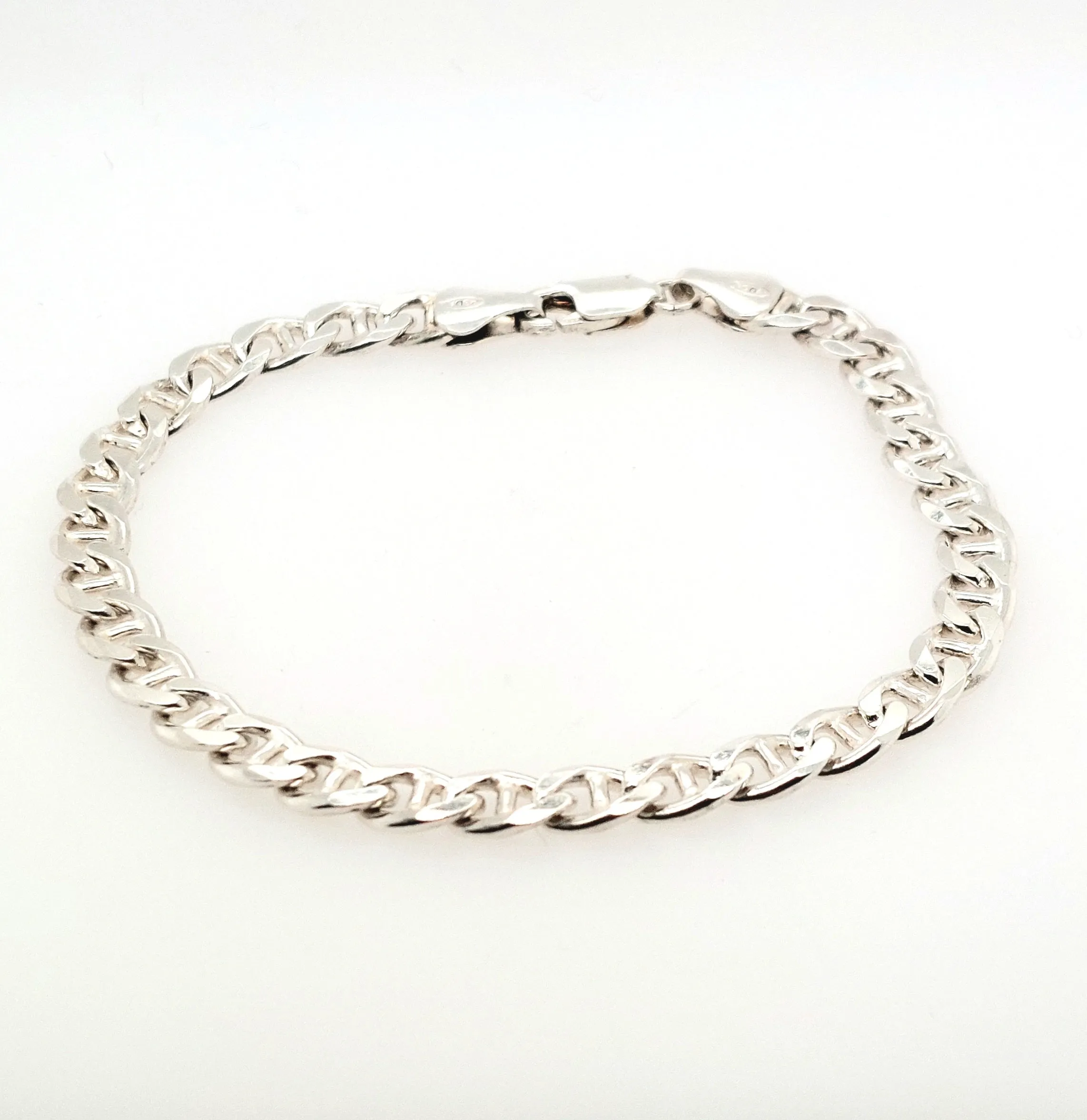 SS Anchor Bracelet 5.75mm Length:7.75in