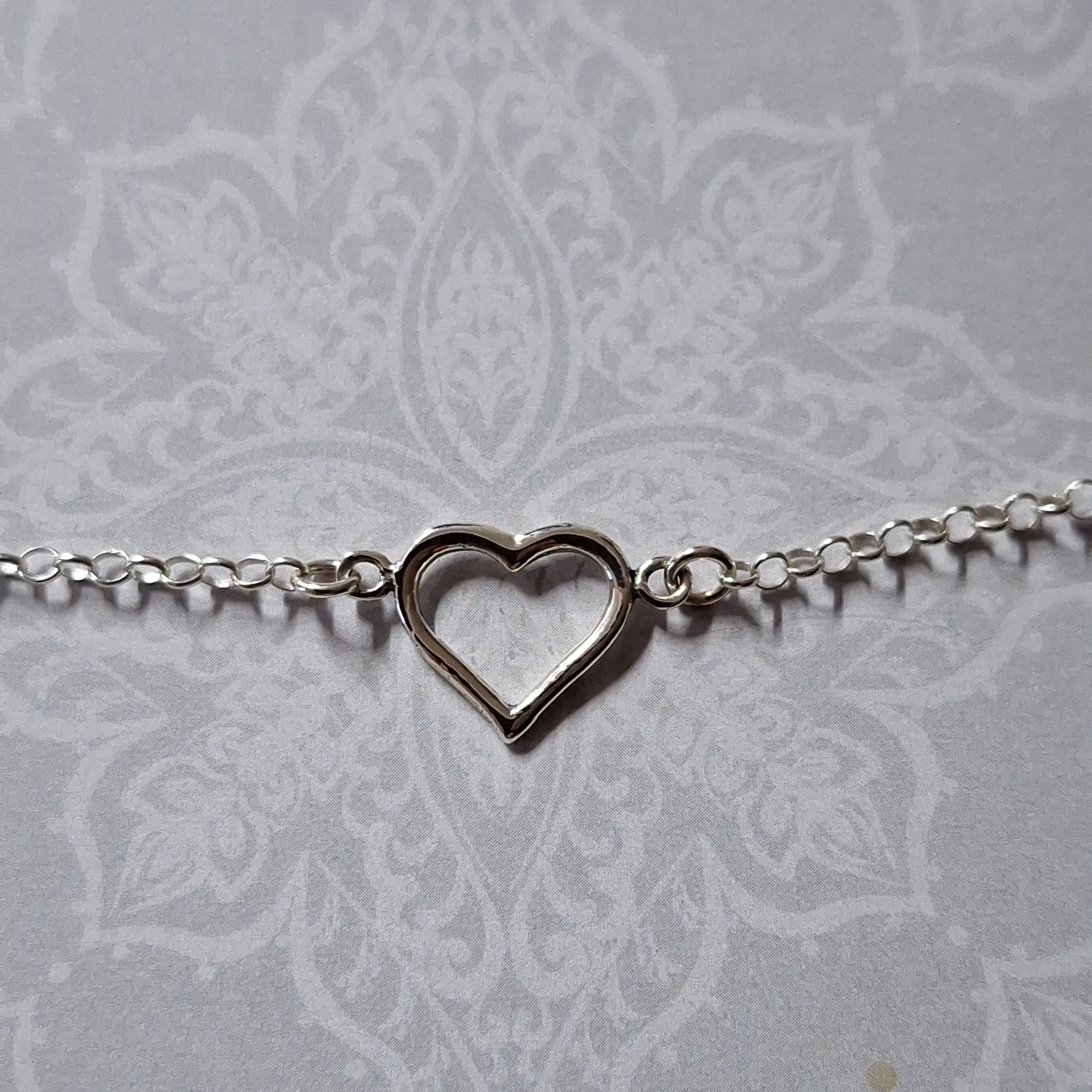 Sterling Silver Heart Petite Bracelet