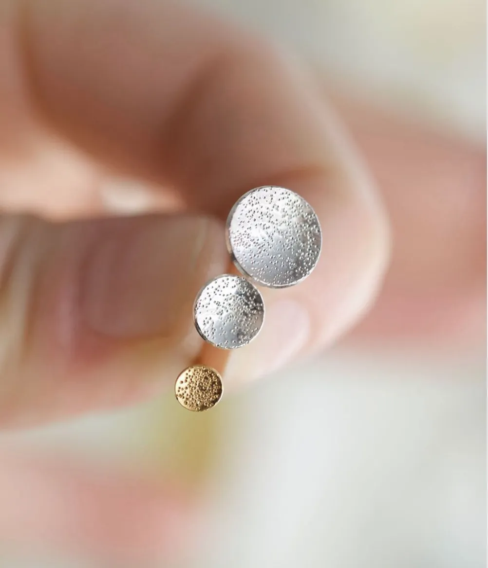 Stud Earrings Circle Dot Diamond Dusted (mini)