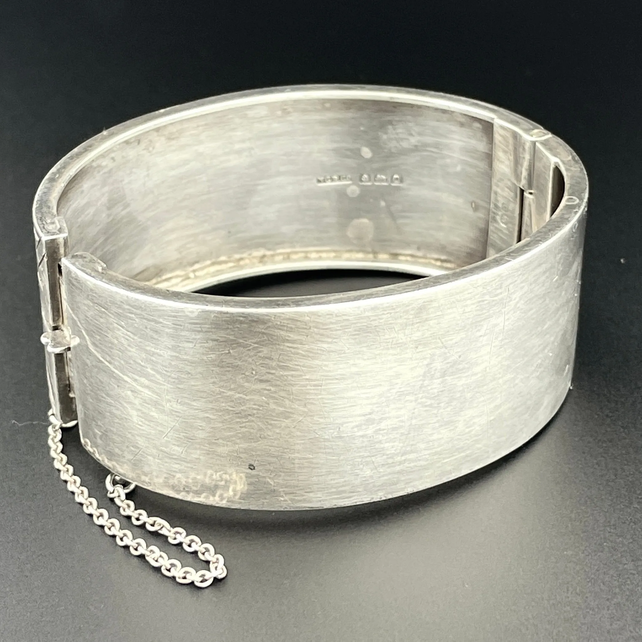 Victorian Engraved Leaf Scroll Wide Silver Bracelet Bangle