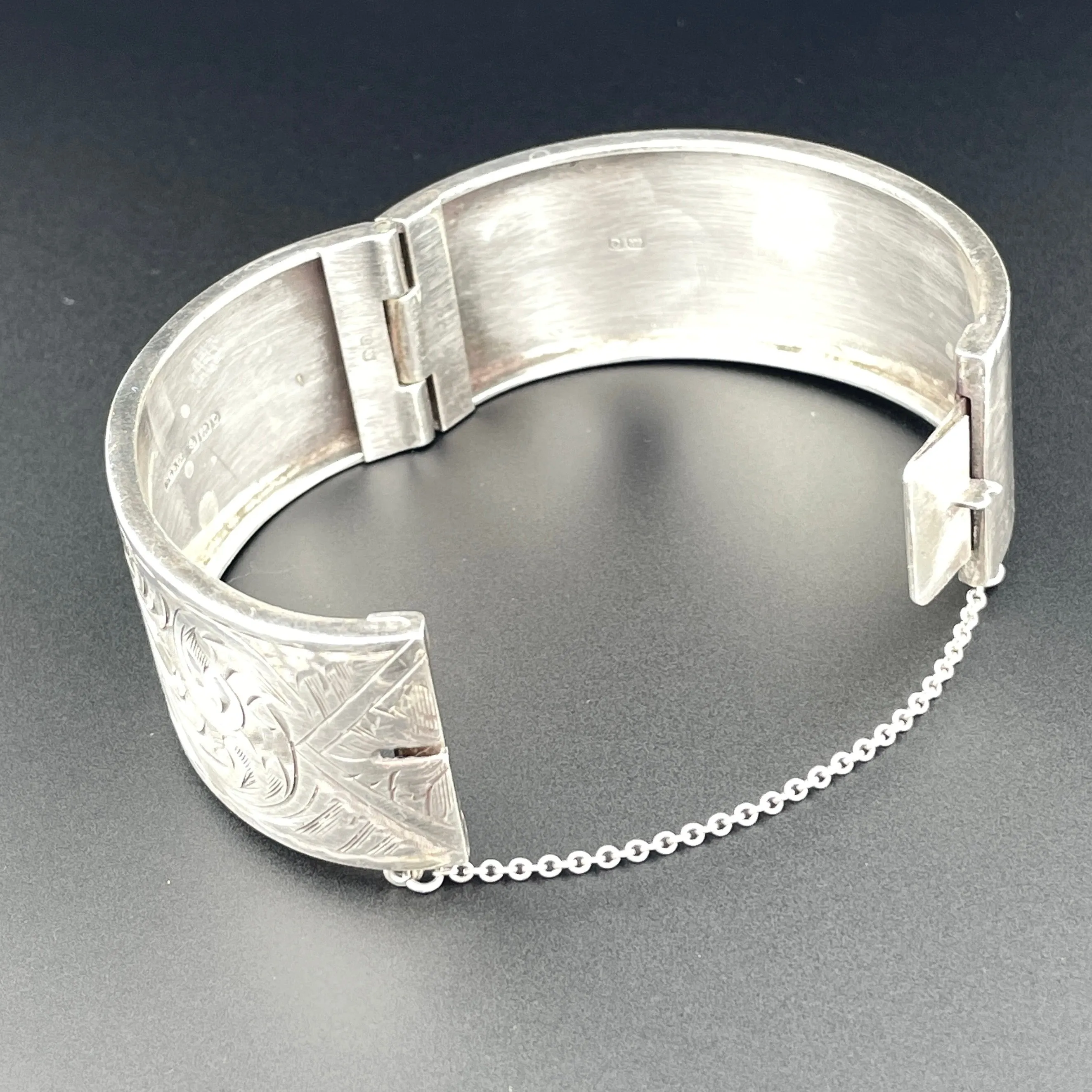 Victorian Engraved Leaf Scroll Wide Silver Bracelet Bangle