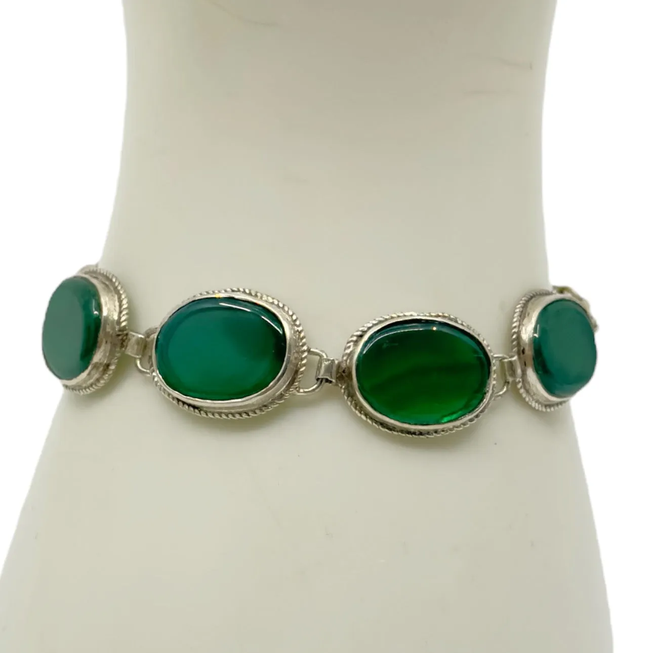 Vintage sterling silver chrysoprase bracelet